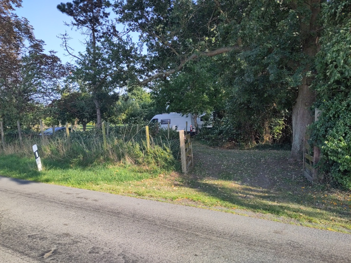 Einfahrt_Parkplatz